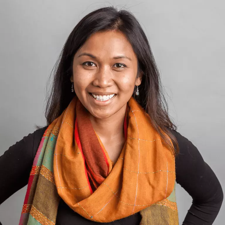 Tina Tran Neville image