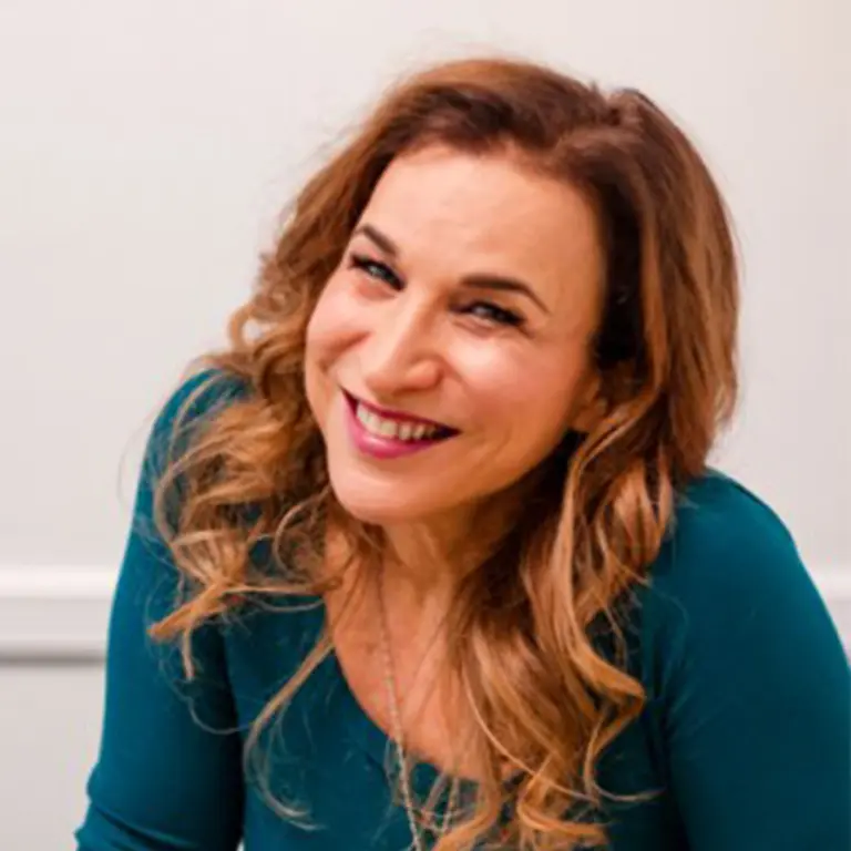 Miriam Schulman is the Founder of Schulman Art